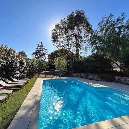 Grand Mas Provencal, Mer A 200M, Parking Prive Ferme, Piscine Chauffee Sainte-Maxime Exterior photo