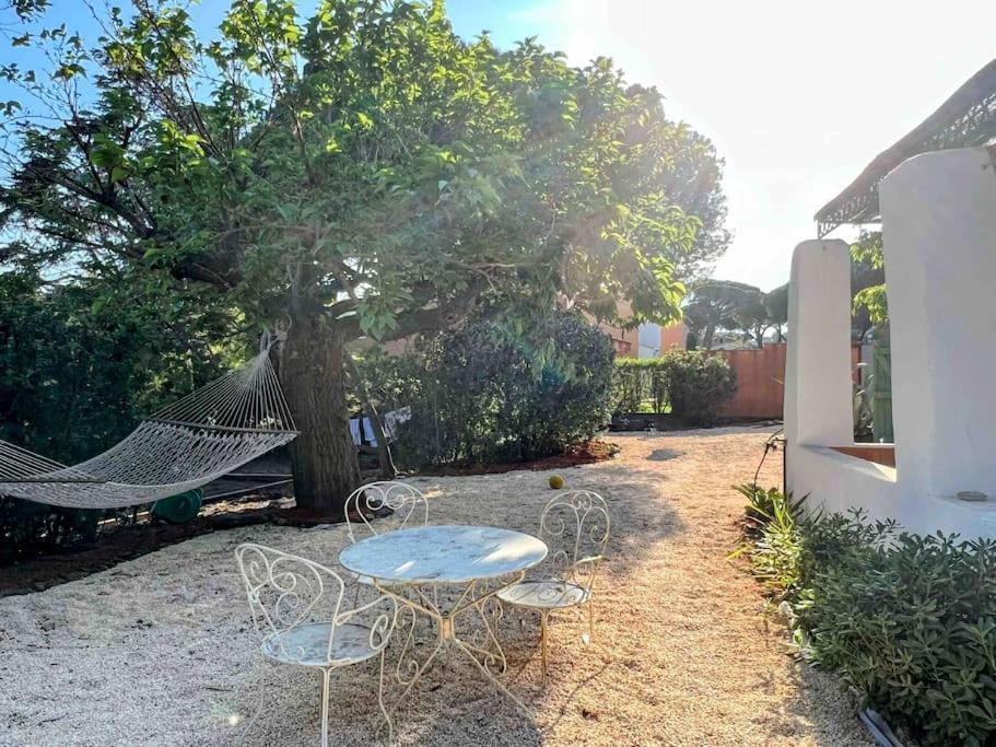 Grand Mas Provencal, A 200m, Parking Prive Ferme, Piscine Chauffee * Sainte-Maxime