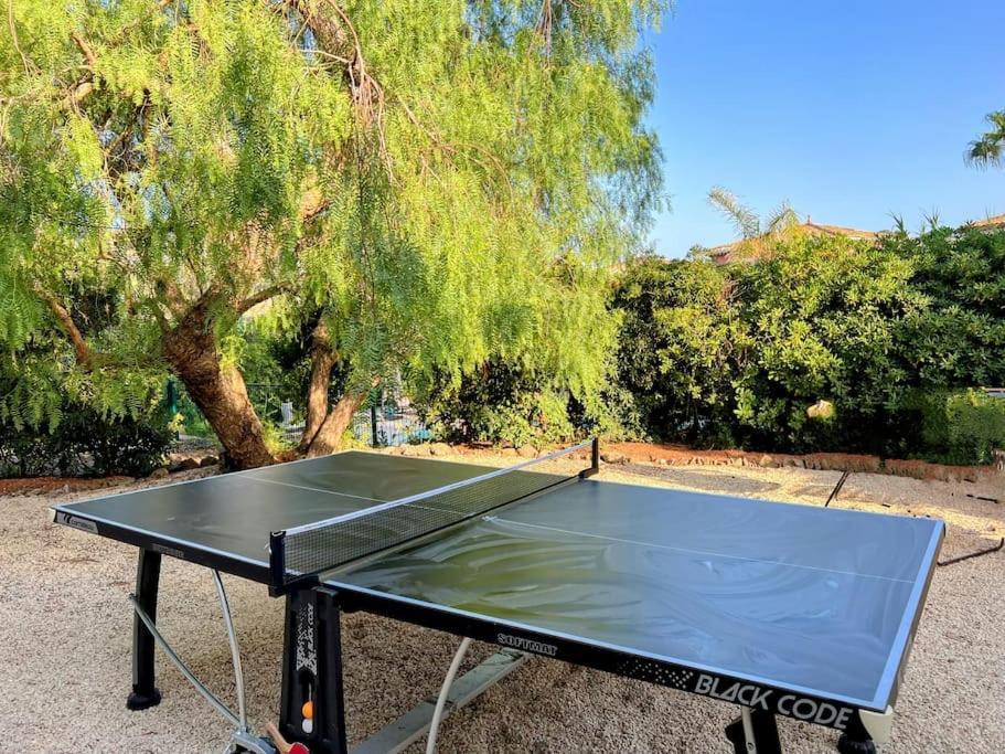 Grand Mas Provencal, A 200m, Parking Prive Ferme, Piscine Chauffee *