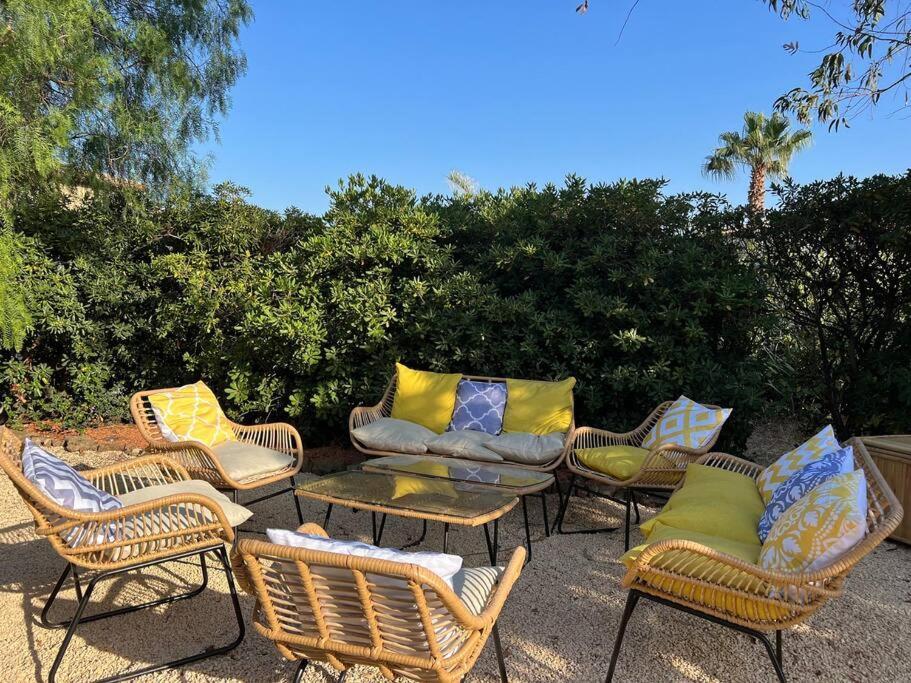 Villa Grand Mas Provencal, A 200m, Parking Prive Ferme, Piscine Chauffee Sainte-Maxime