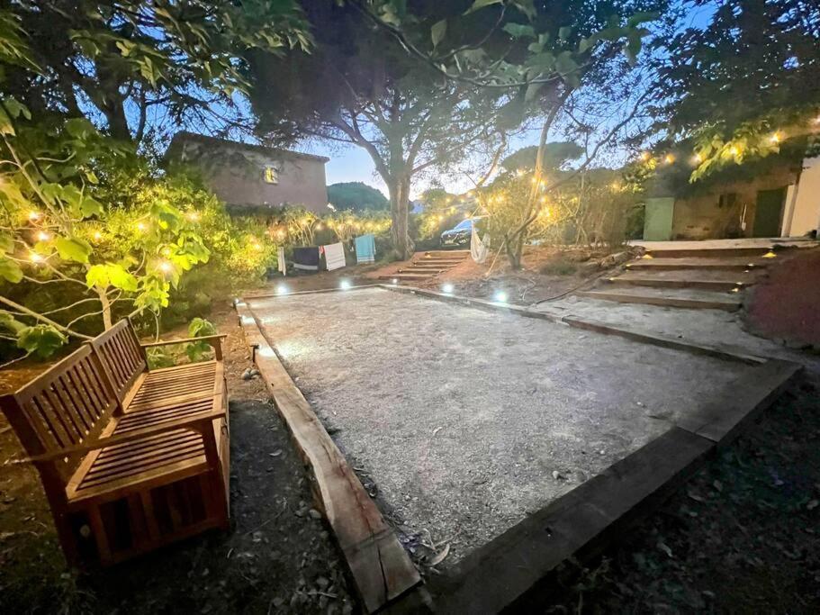 Grand Mas Provencal, A 200m, Parking Prive Ferme, Piscine Chauffee *